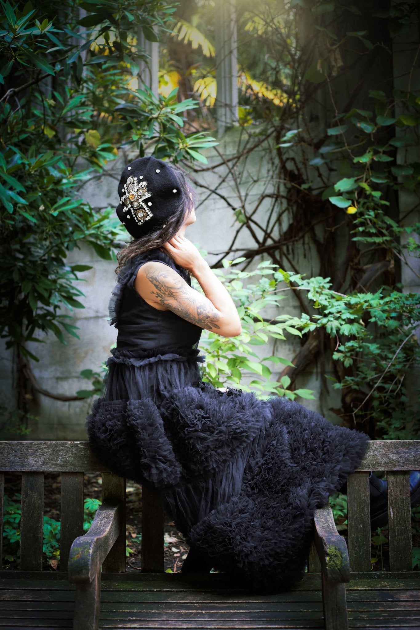 Ladies beret hat with embellishments - Dedais Slow Fashion