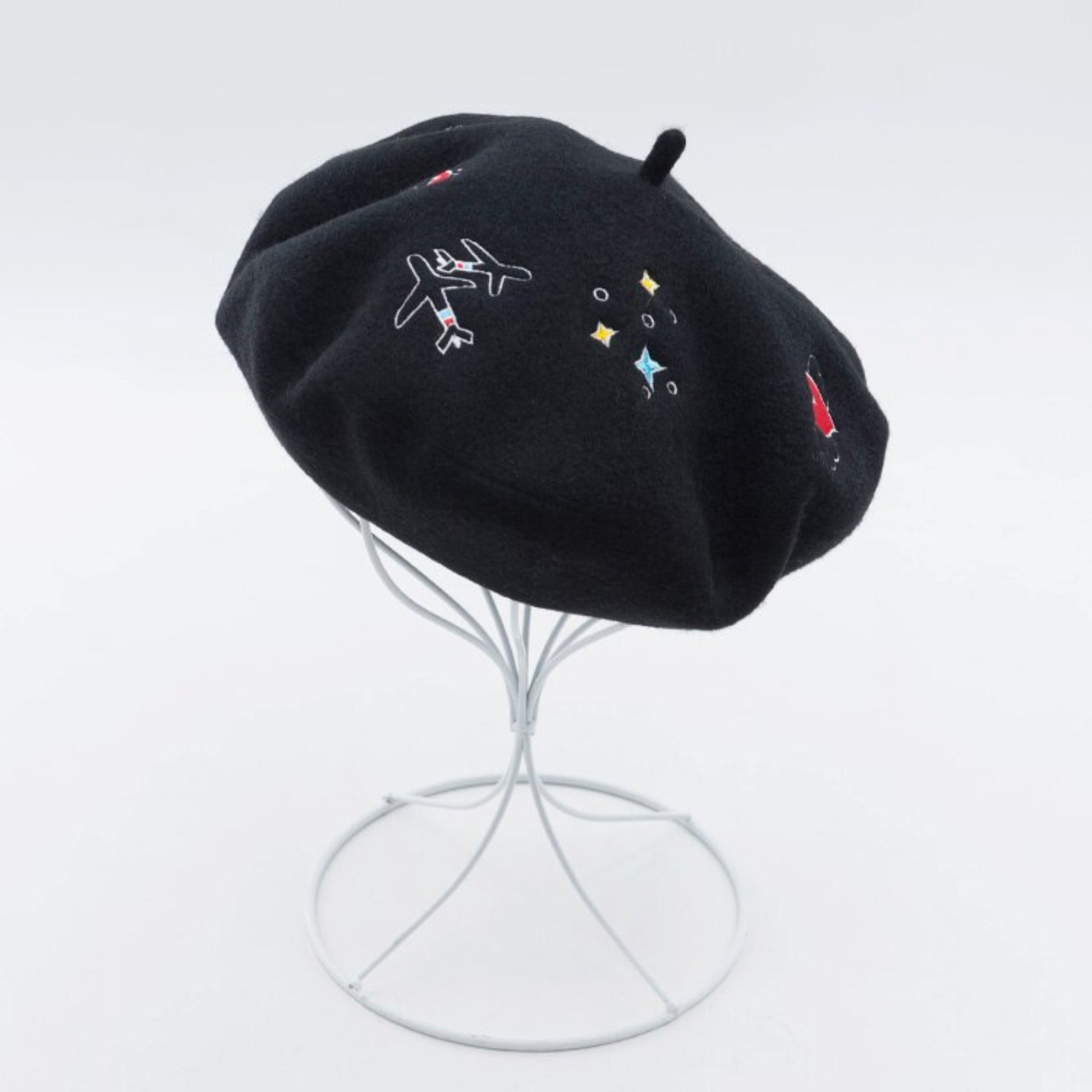 Embroidered Love Beret Hat Black - Dedais Slow Fashion