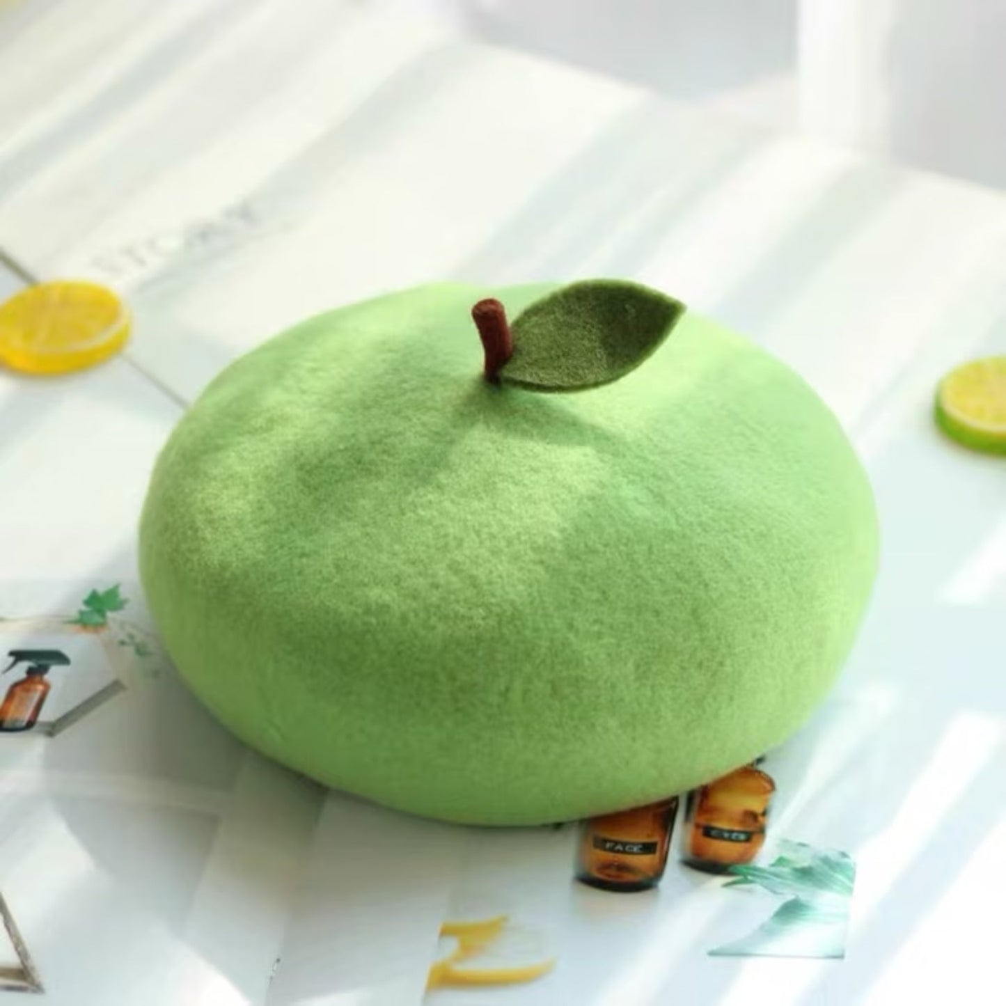 Green Apple Wool Beret - Dedais Slow Fashion