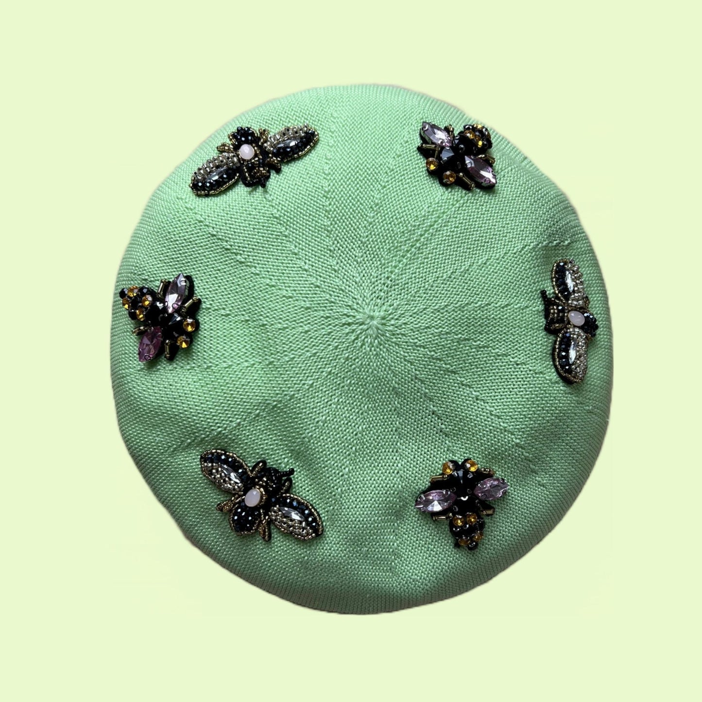 Handmade Green Beret Hat with Embellished Bees - Dedais Slow Fashion